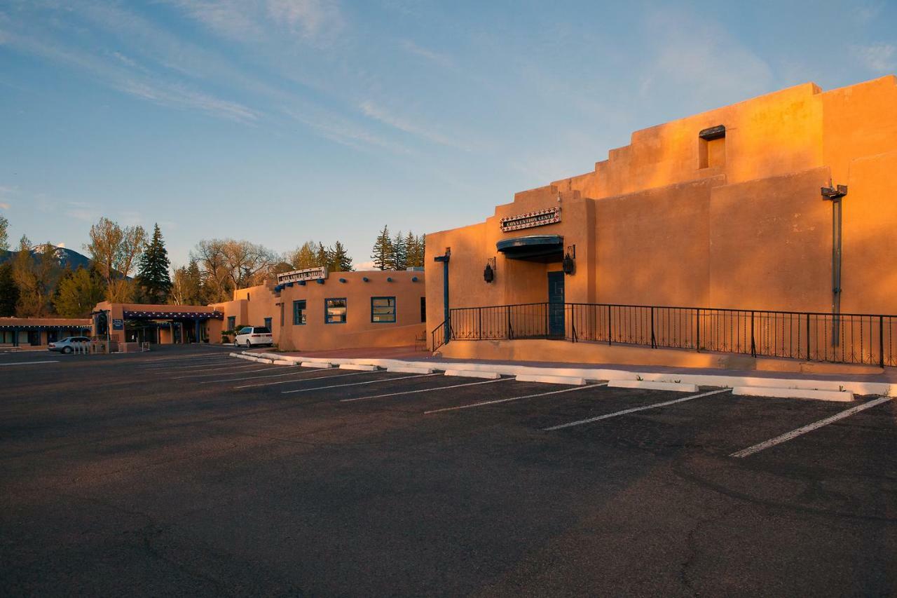 Kachina Lodge Resort And Meeting Center Taos Exterior foto