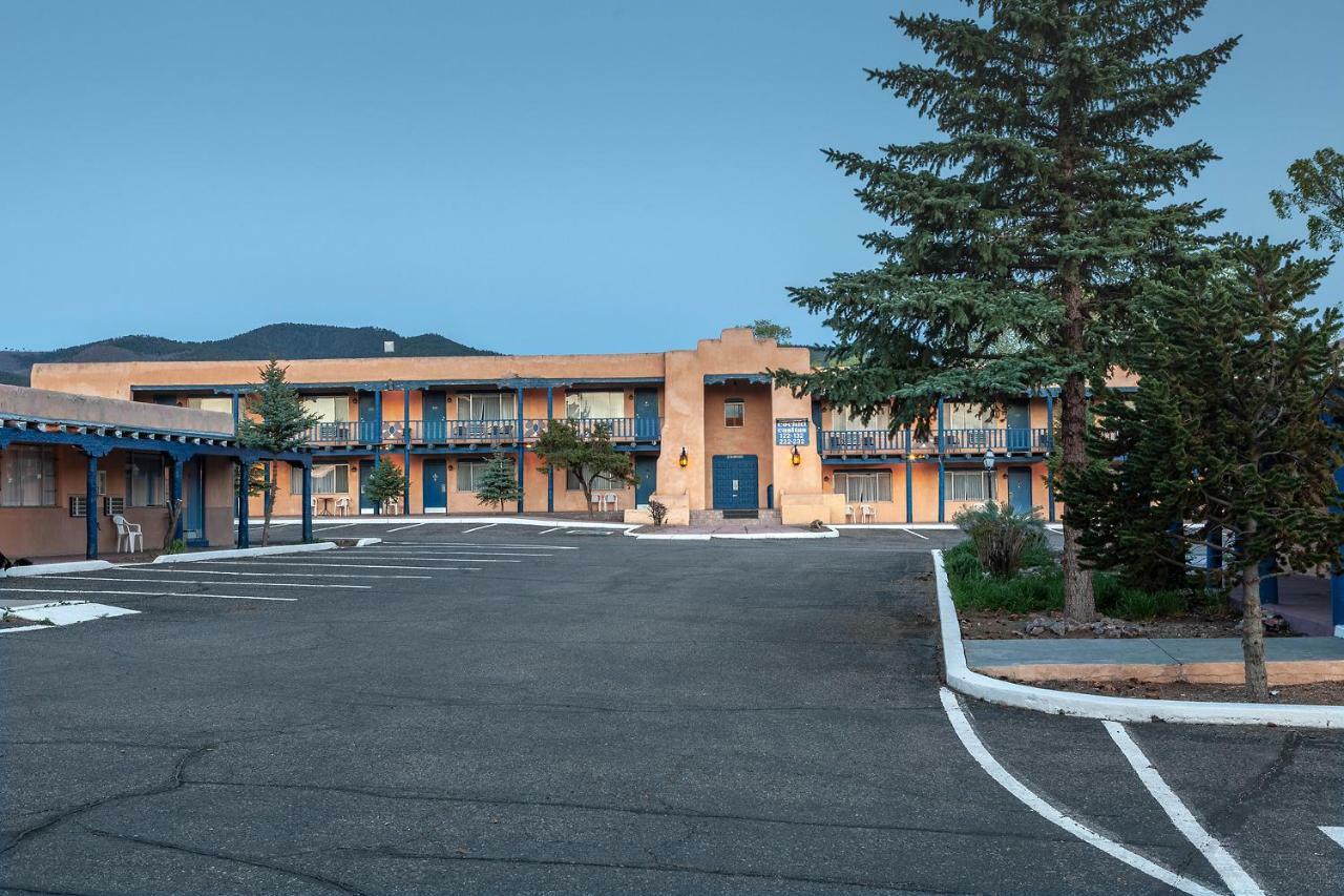 Kachina Lodge Resort And Meeting Center Taos Exterior foto